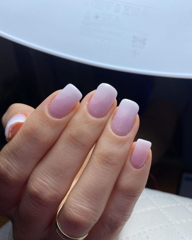 Manicure wykonany w Beauty Room